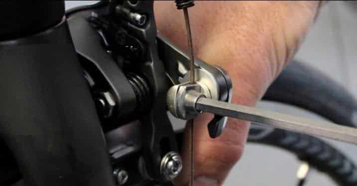 NOUVEAUTE CHEZ CYCLES CANEVET Ce samedi matin on 1 926558326979546 - Accueil - Quimper Brest NOUVEAUTE CHEZ CYCLES CANEVET Ce samedi matin on 1 926558326979546 - Accueil - Quimper Brest